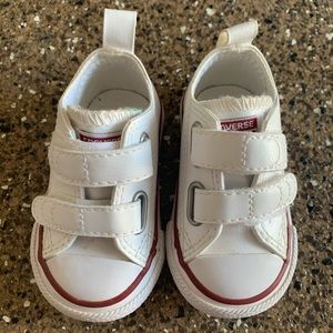 Converse Baby Size 3